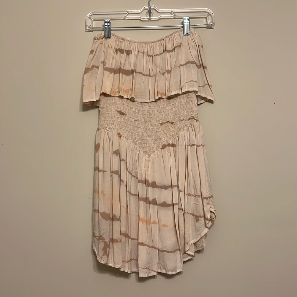 Strapless dress